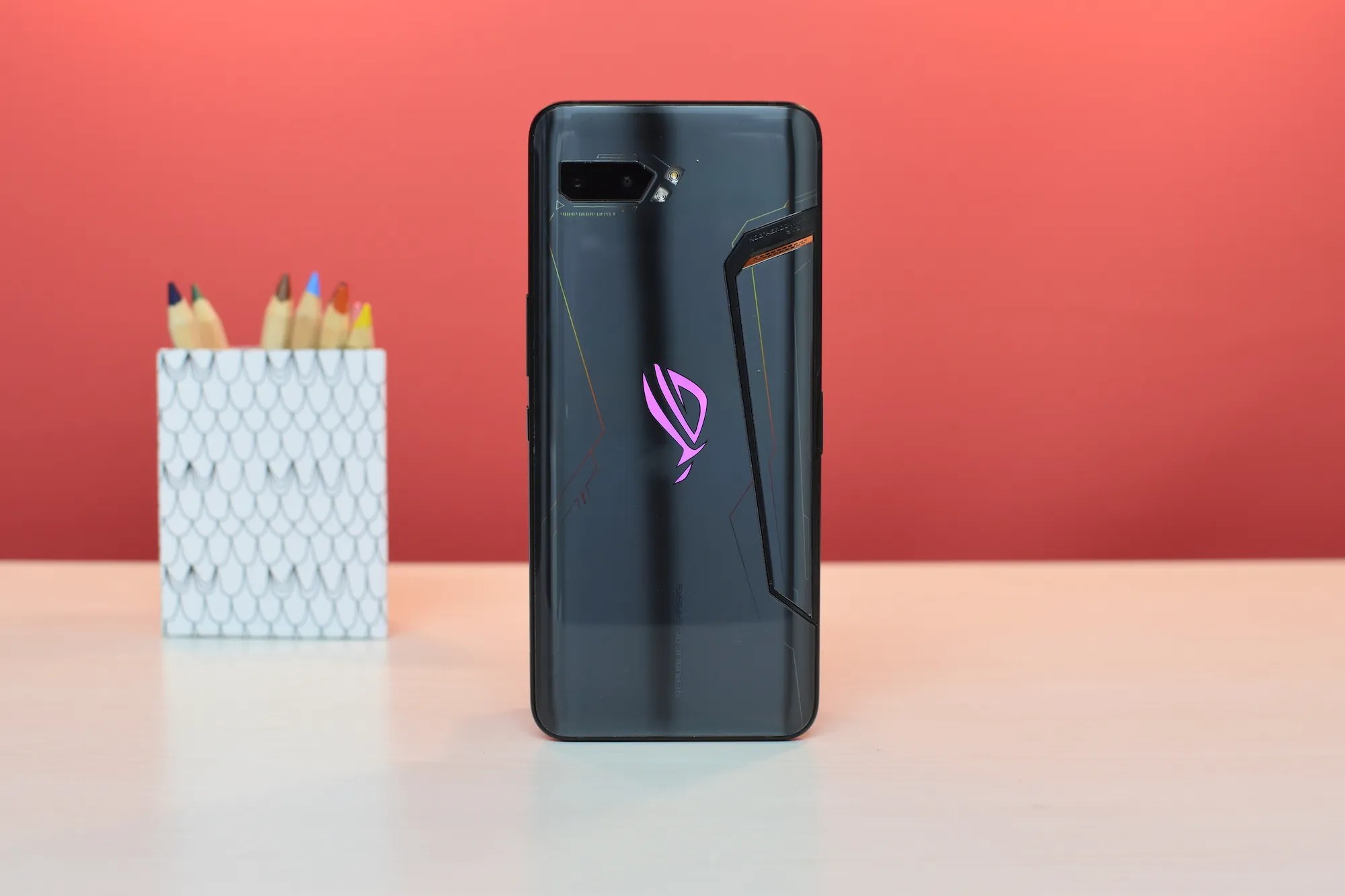 [Update Now with 12GB RAM] Possible ASUS ROG Phone 3 with Snapdragon